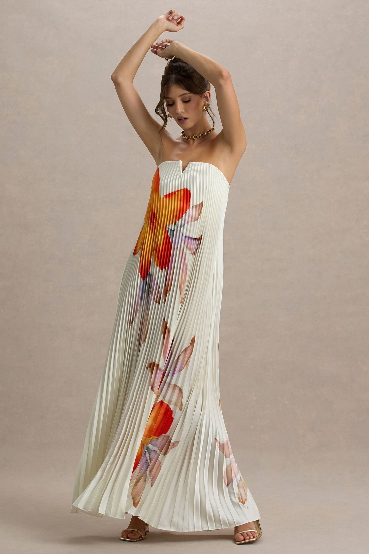 Valencia | Sweetheart Pleated Maxi Dress