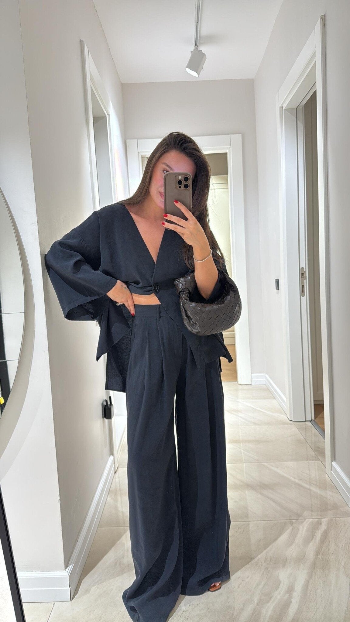 Elayne | Elegant V-Neck Top & Palazzo Pants