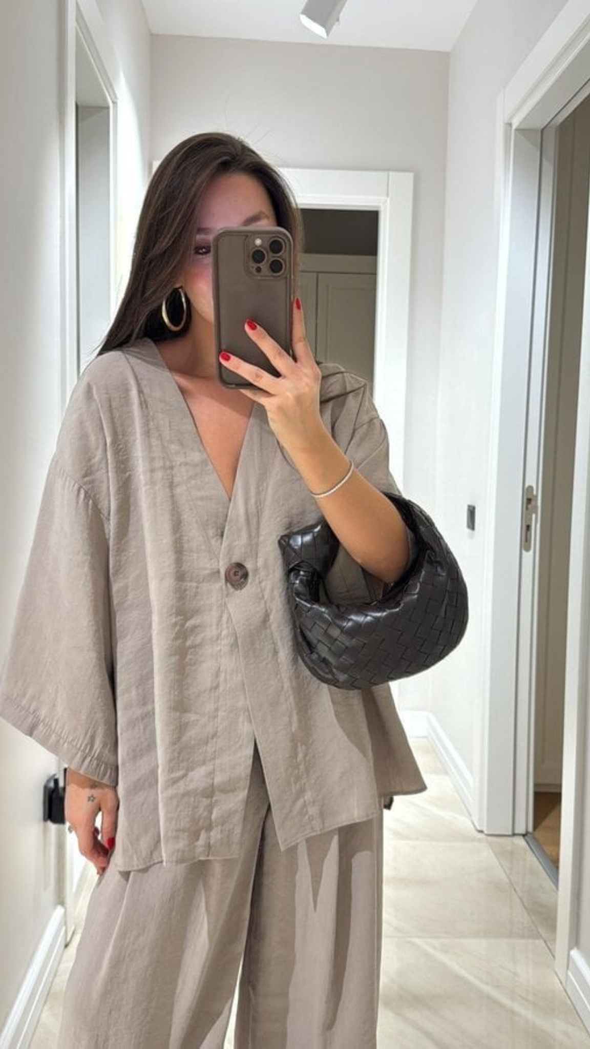 Elayne | Elegant V-Neck Top & Palazzo Pants